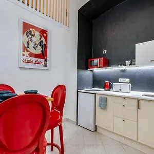  Apartament Little Cola In Dohany Street With Ac
